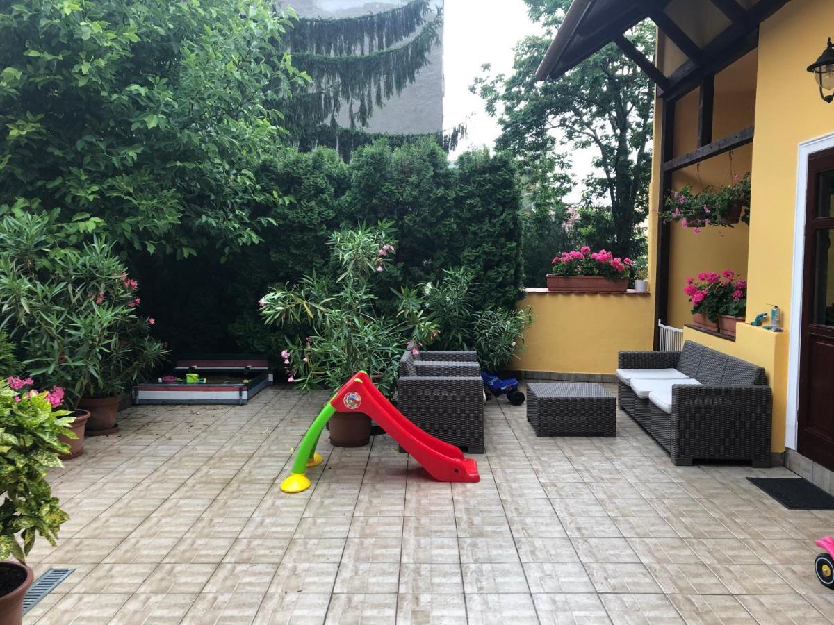 Apartamento Rigó Lak Miskolc Exterior foto
