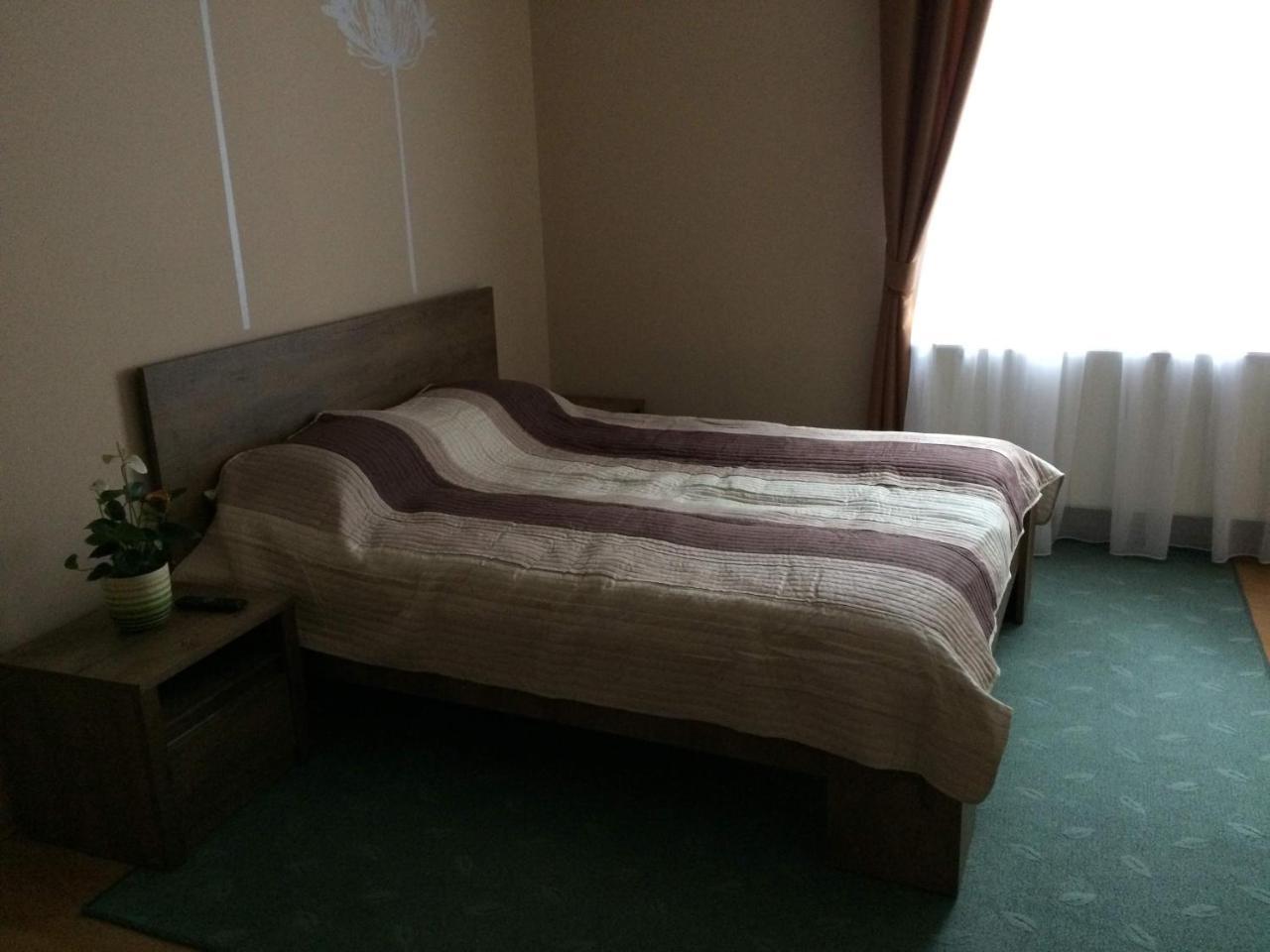 Apartamento Rigó Lak Miskolc Exterior foto