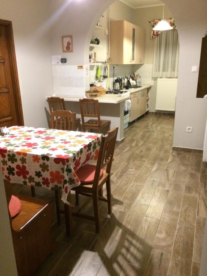 Apartamento Rigó Lak Miskolc Exterior foto